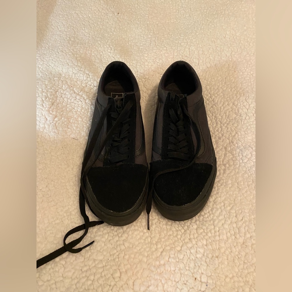 Vans  Classic Black Men's Sneakers size 9 women’s 10.5